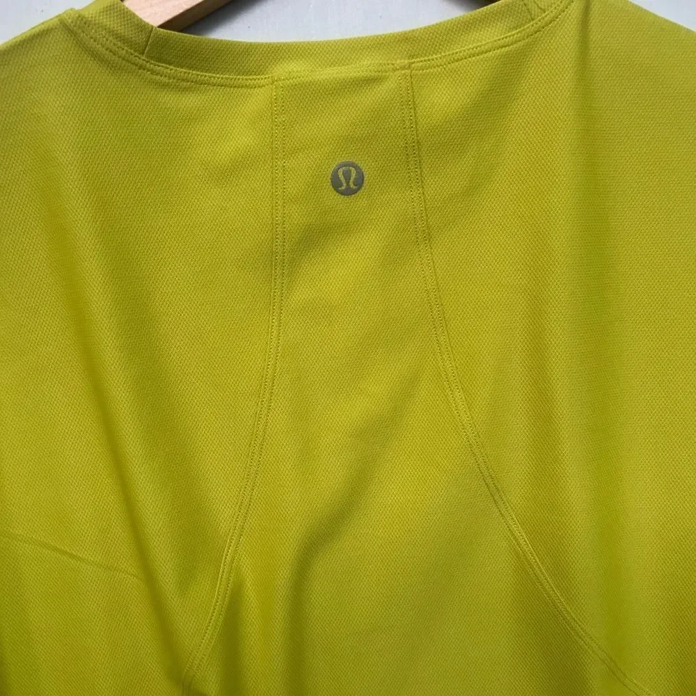 Lululemon Muscle Love Long Sleeve Shirt size 4